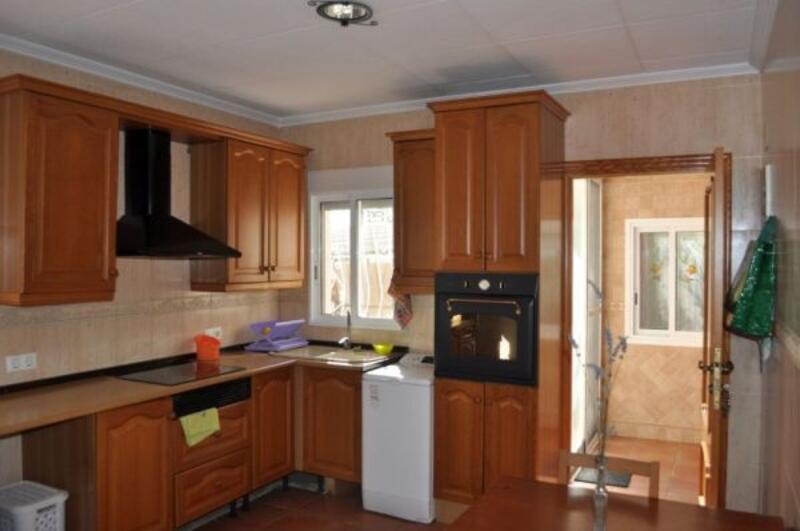 4 bedroom Country House for sale