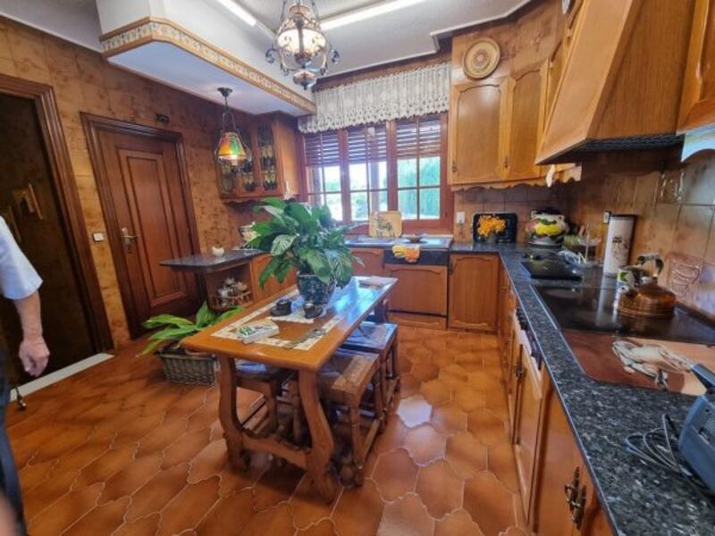 4 bedroom Country House for sale