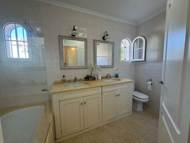 4 soverom Villa til salgs