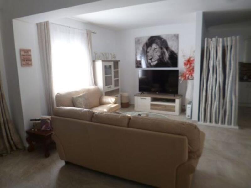 5 bedroom Villa for sale