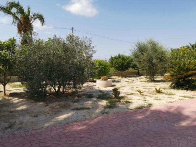 4 bedroom Country House for sale