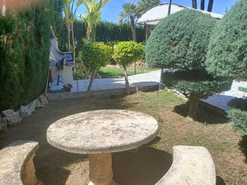 4 bedroom Country House for sale