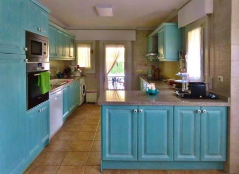 5 bedroom Country House for sale