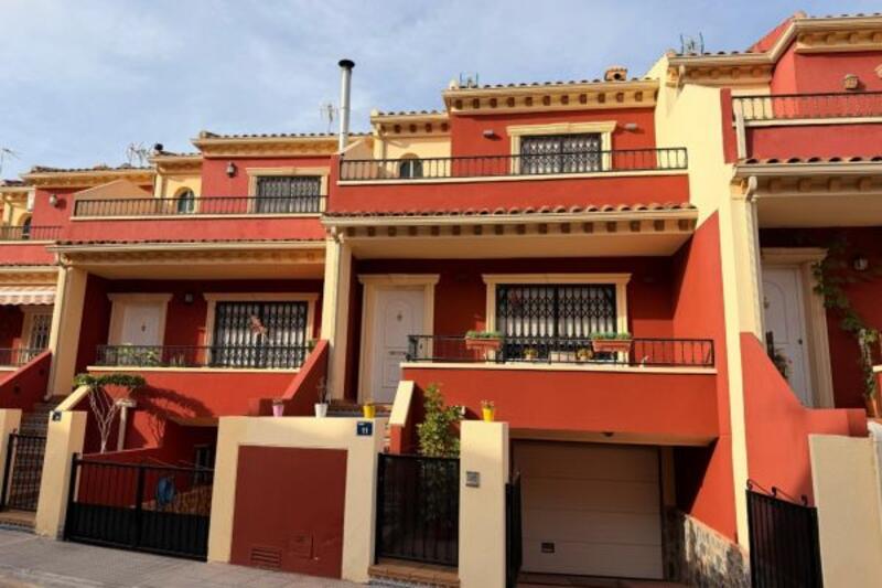 Byhus til salg i Catral, Alicante