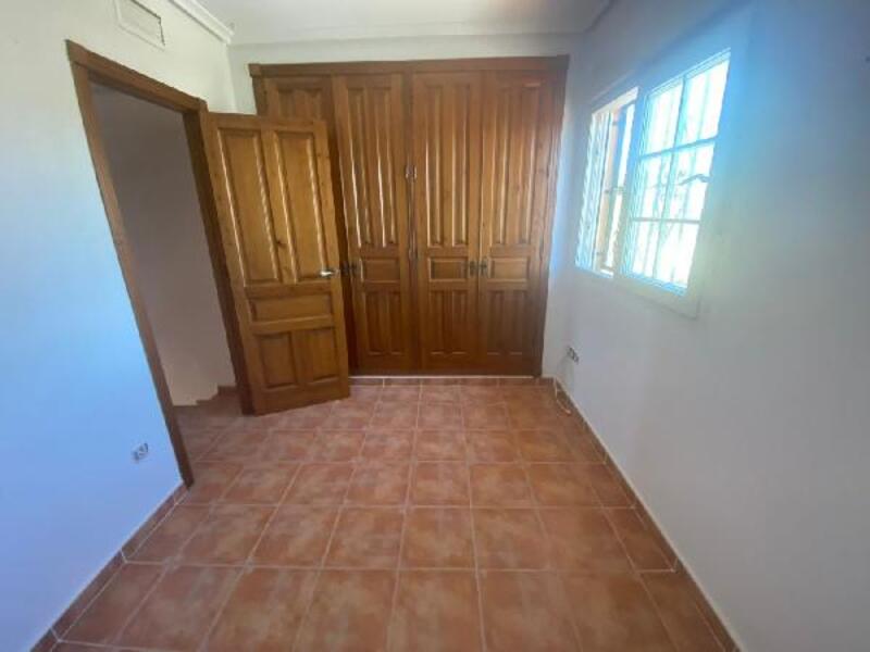 2 bedroom Townhouse for sale