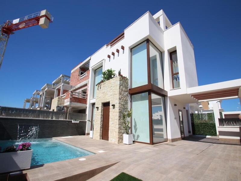 Villa en venta en Playa Honda, Murcia