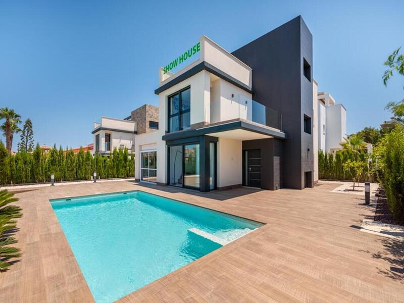 Villa for sale in Playa Honda, Murcia