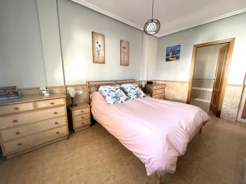 4 slaapkamer Villa Te koop