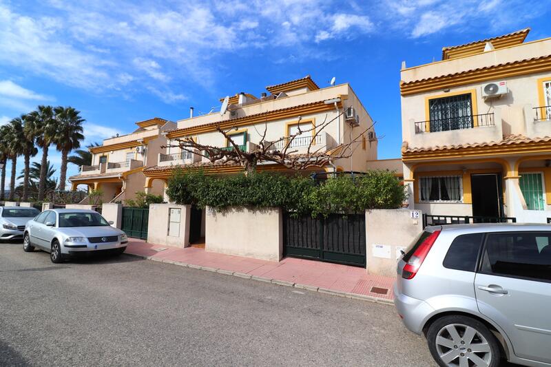 Maison de Ville à vendre dans Daya Nueva, Alicante
