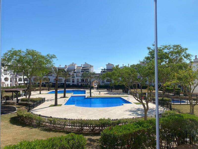 квартира продается в La Torre Golf Resort, Murcia