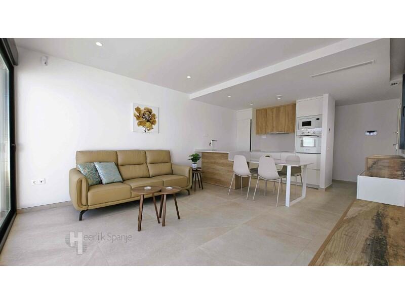 3 Schlafzimmer Stadthaus zu verkaufen