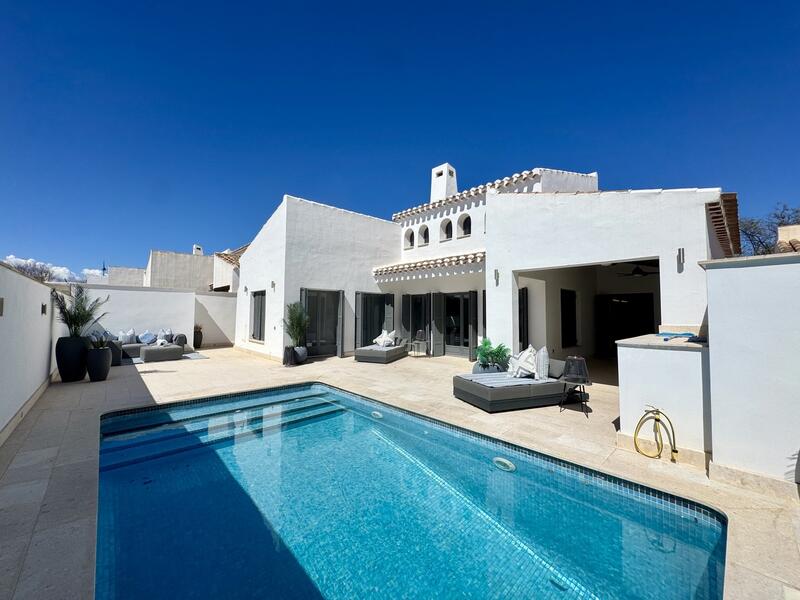 3 bedroom Villa for sale