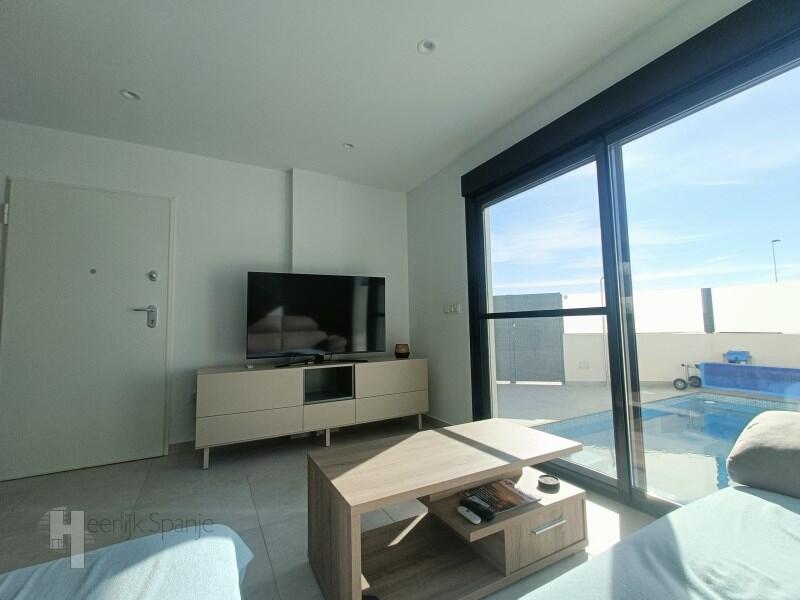 3 bedroom Townhouse for sale