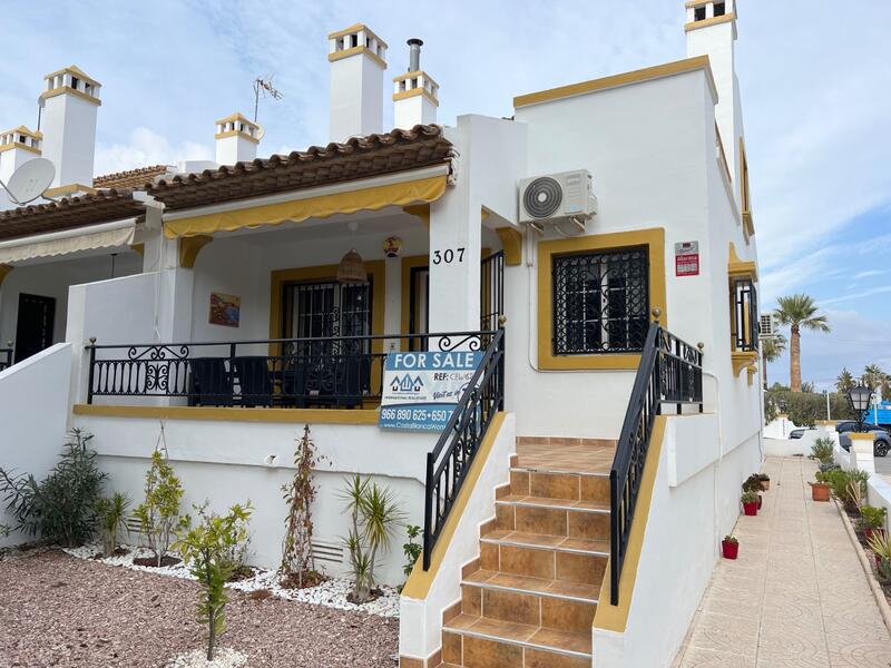 вилла продается в Orihuela Costa, Alicante