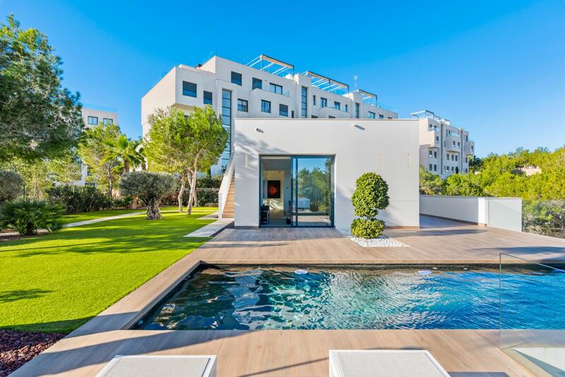 4 bedroom Villa for sale