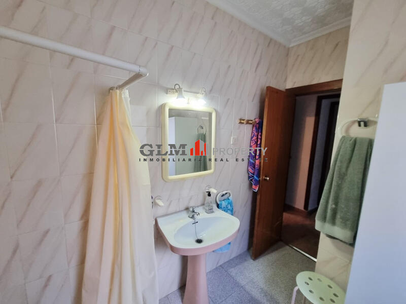 4 bedroom Apartment for sale