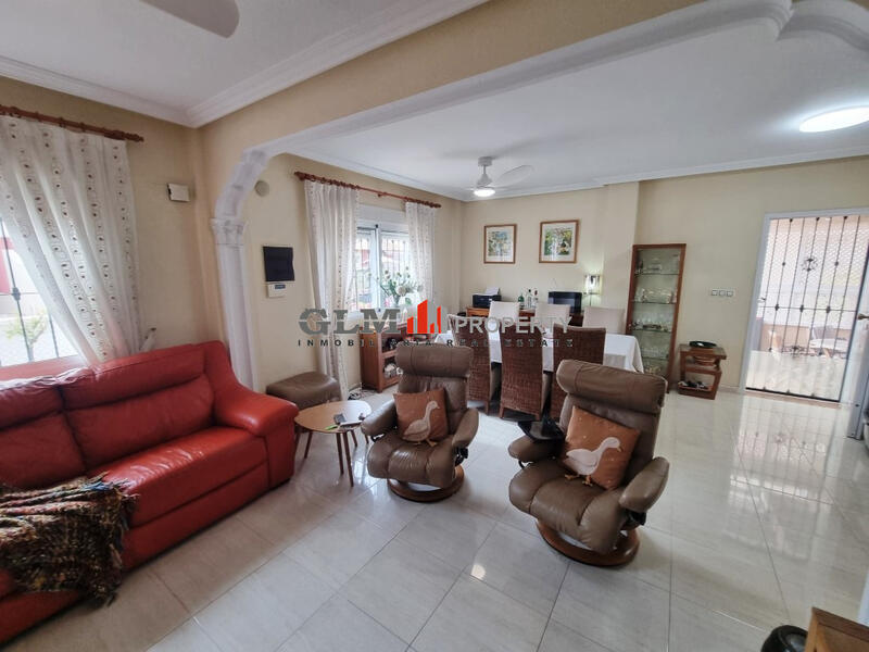 2 slaapkamer Appartement Te koop