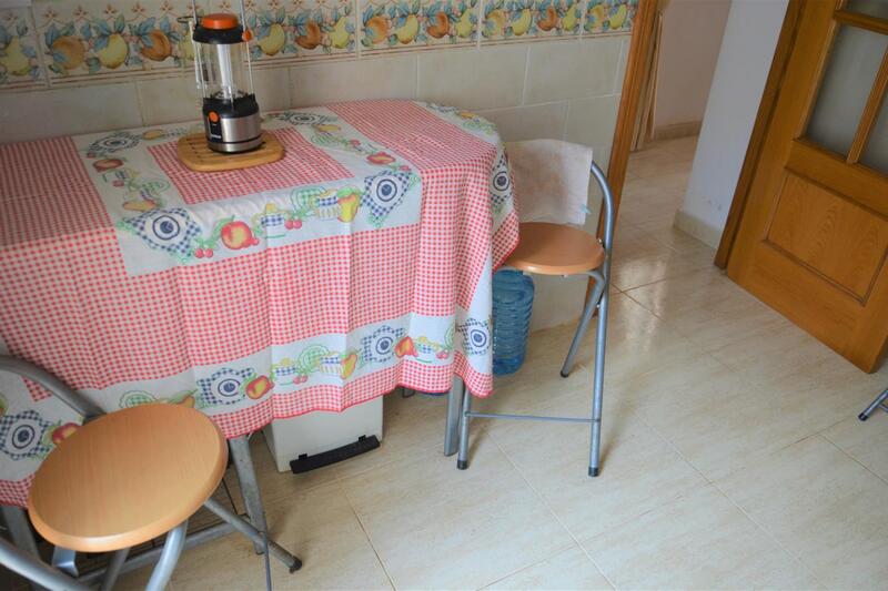 2 slaapkamer Gezinswoning Te koop