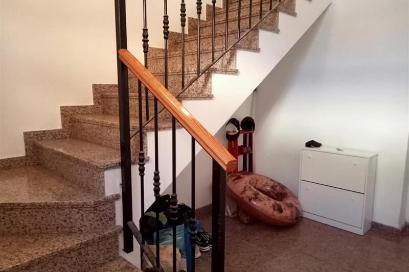4 bedroom Townhouse for sale