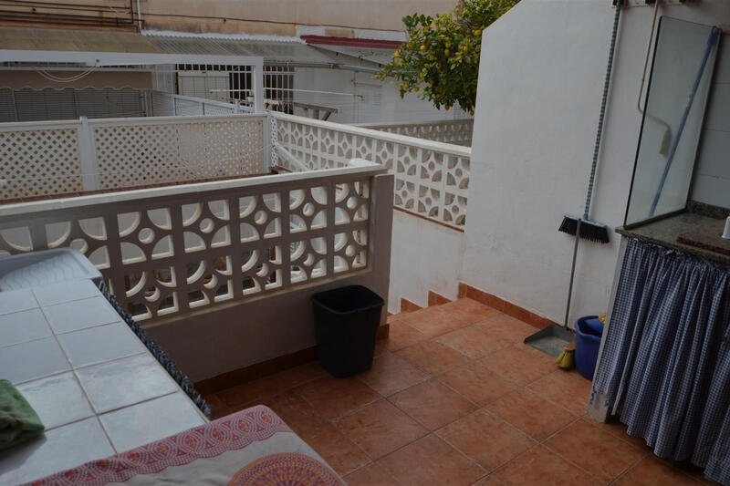 4 bedroom Apartment for sale