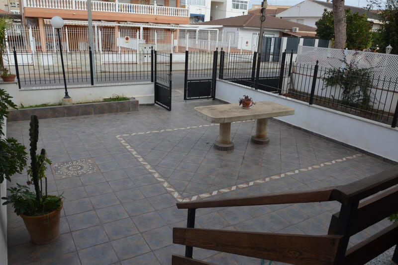 4 bedroom Apartment for sale