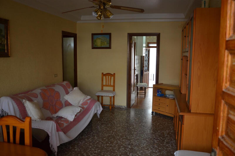 4 bedroom Apartment for sale