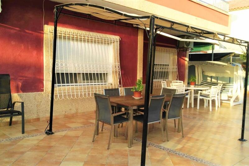 4 bedroom Apartment for sale