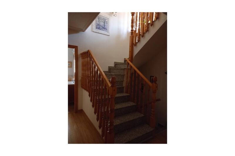 7 bedroom Townhouse for sale
