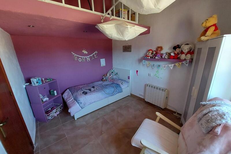 5 soveværelse Landsted til salg