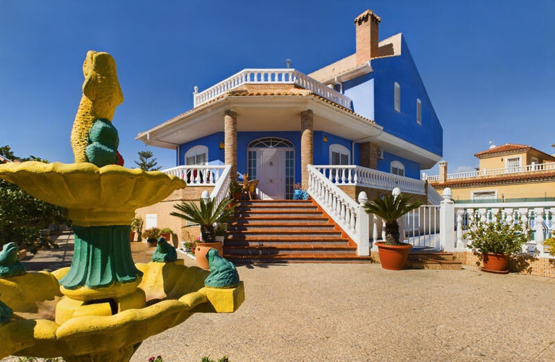 Villa til salg i Los Alcazares, Murcia