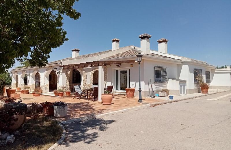 Villa til salg i Los Alcazares, Murcia