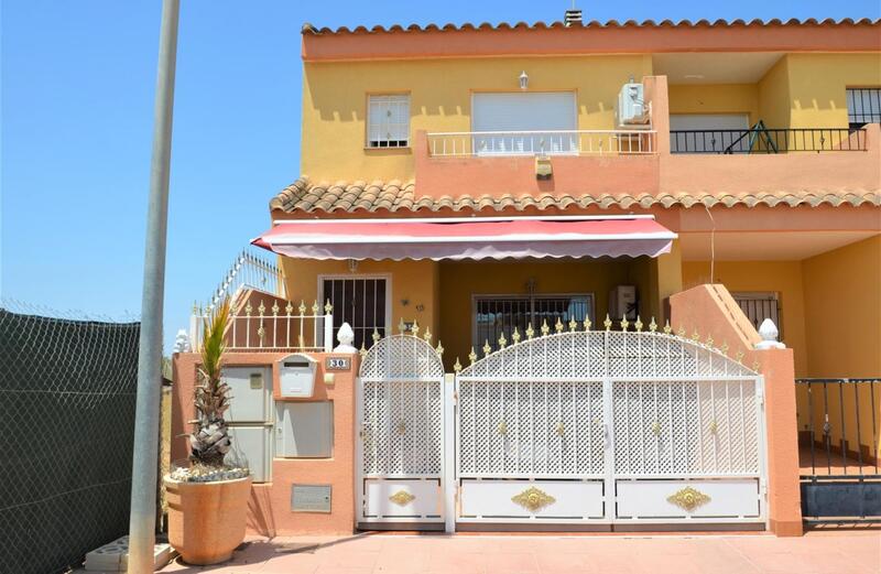 Townhouse for sale in Torre Pacheco, Murcia