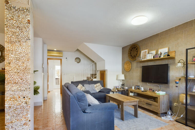 4 slaapkamer Gezinswoning Te koop