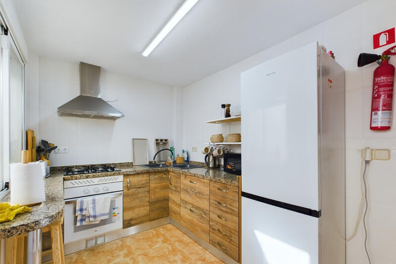 4 slaapkamer Gezinswoning Te koop