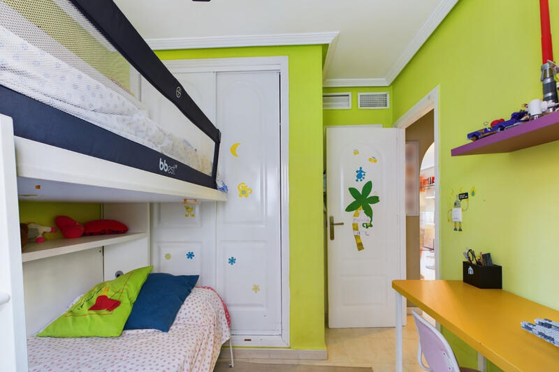 2 slaapkamer Appartement Te koop