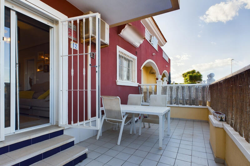 2 slaapkamer Appartement Te koop