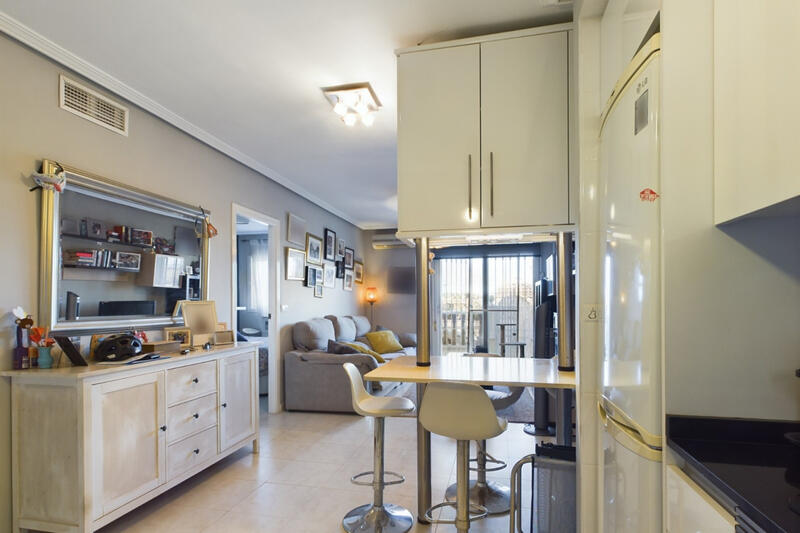 2 slaapkamer Appartement Te koop