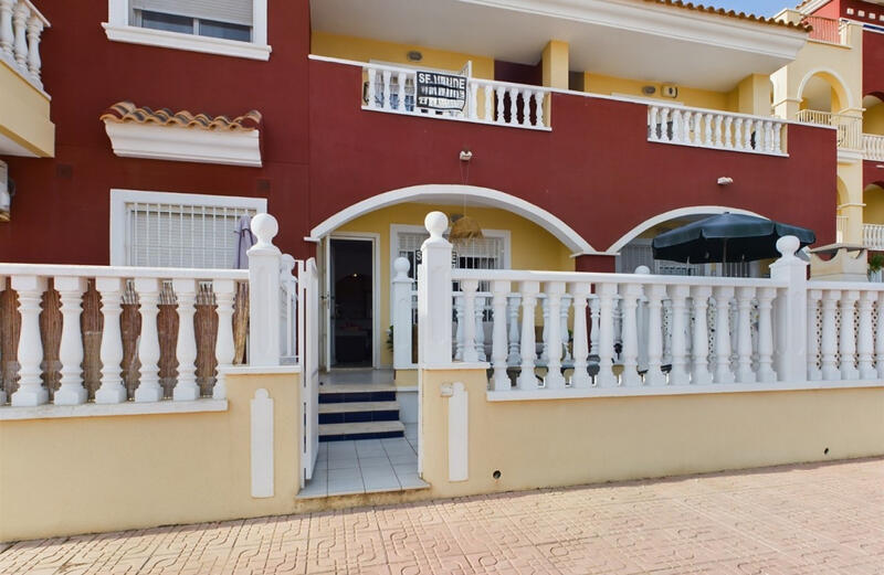 Byhus til salg i Los Alcazares, Murcia