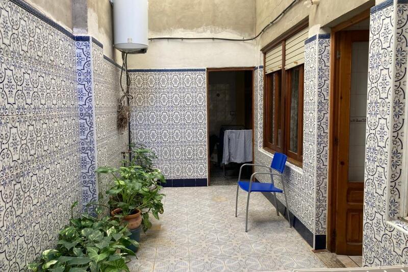 6 Schlafzimmer Stadthaus zu verkaufen