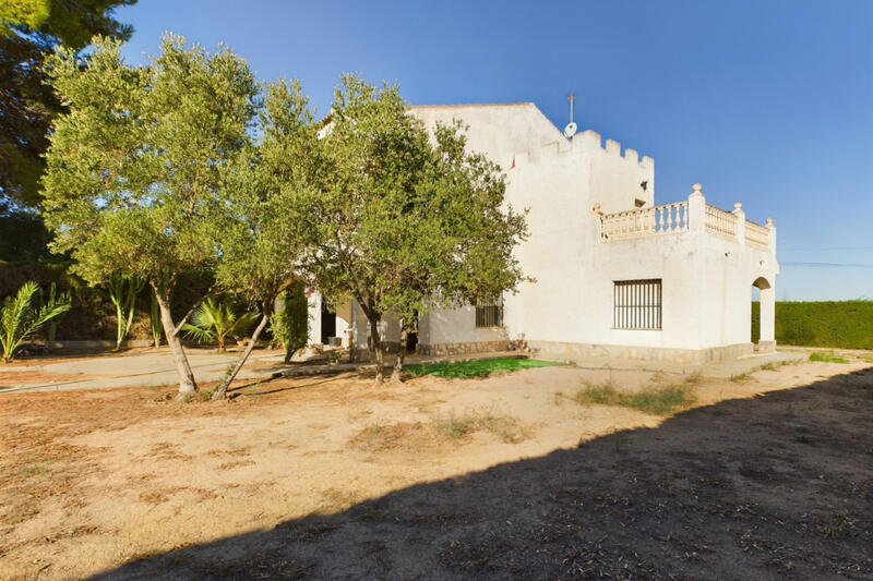 4 Cuarto Villa en venta