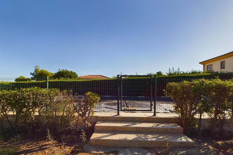 4 Cuarto Villa en venta