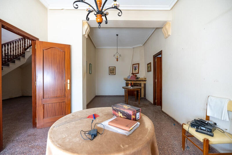 6 Schlafzimmer Villa zu verkaufen