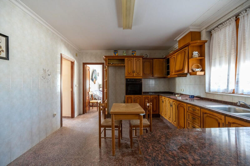 6 Schlafzimmer Villa zu verkaufen