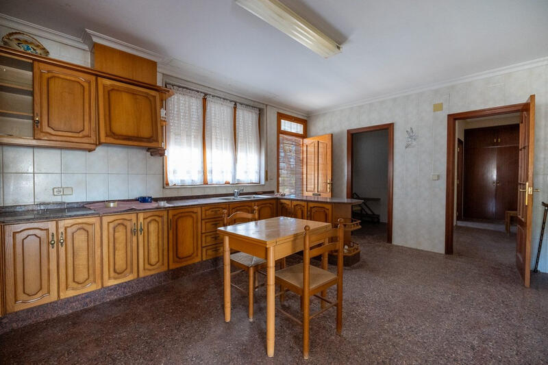 6 Schlafzimmer Villa zu verkaufen