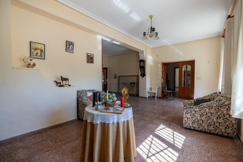 6 Schlafzimmer Villa zu verkaufen
