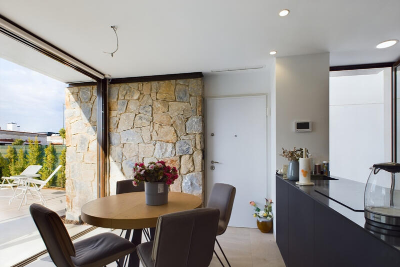 2 Cuarto Villa en venta