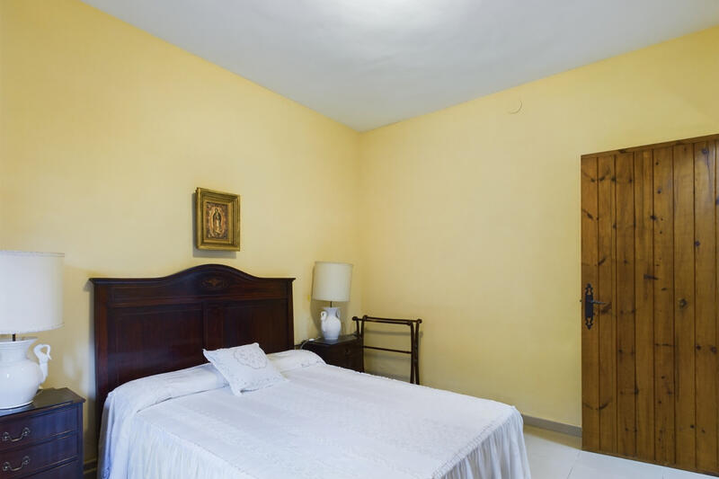 6 Cuarto Villa en venta