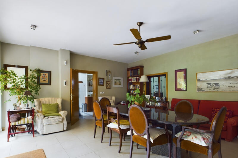 6 Cuarto Villa en venta