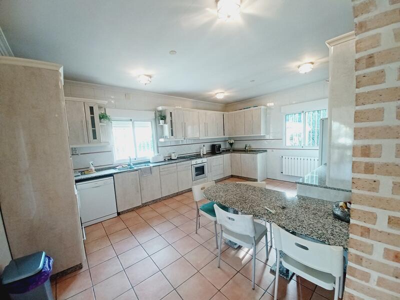 3 bedroom Villa for sale