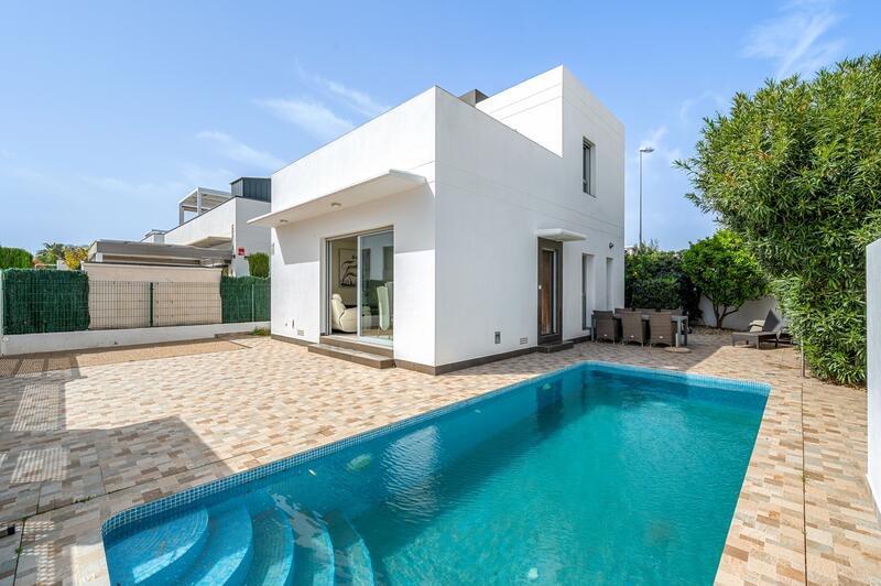 Villa Te koop in Ciudad Quesada, Alicante